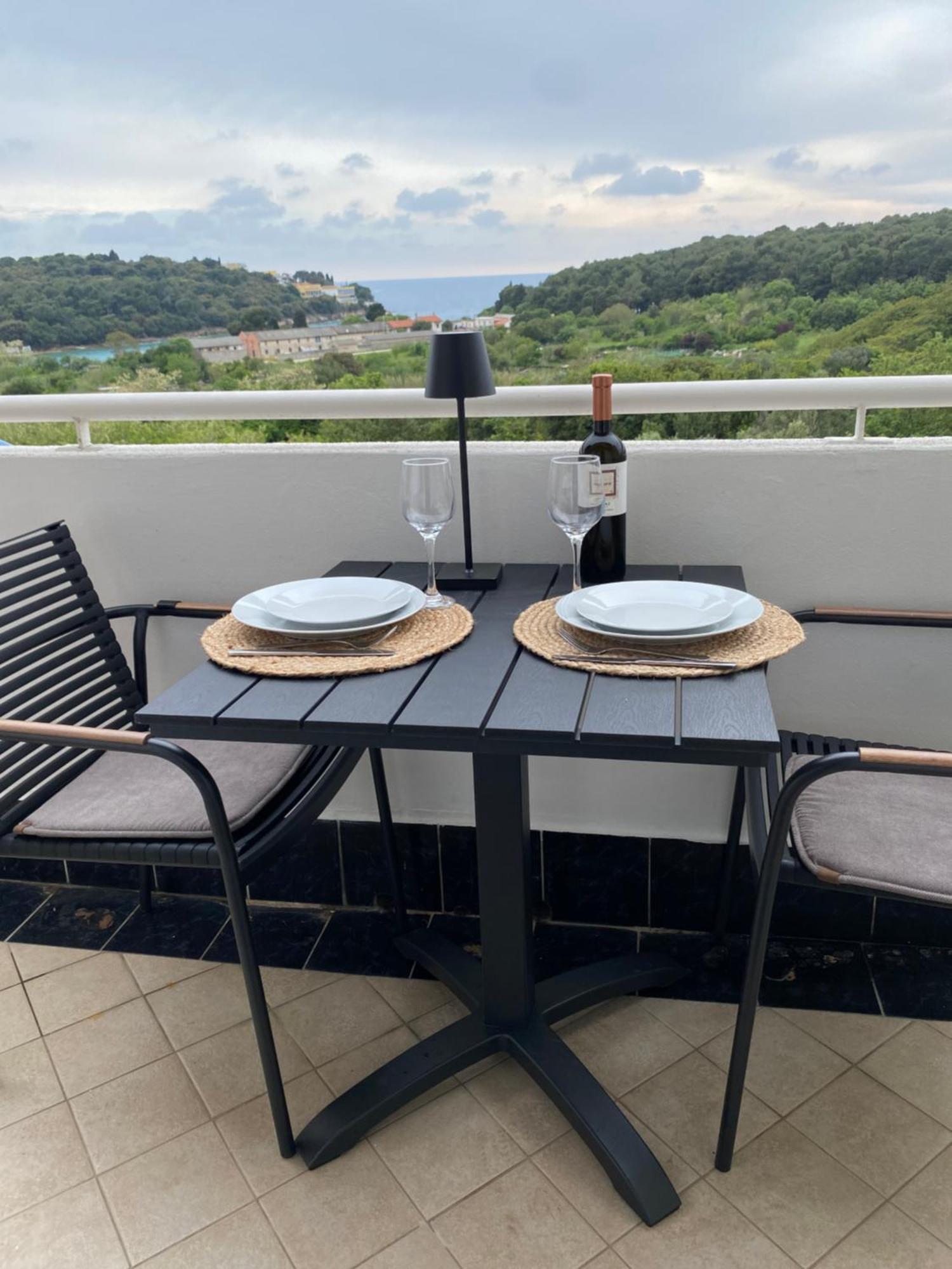 Apartamento Vista Mare Pula Exterior foto